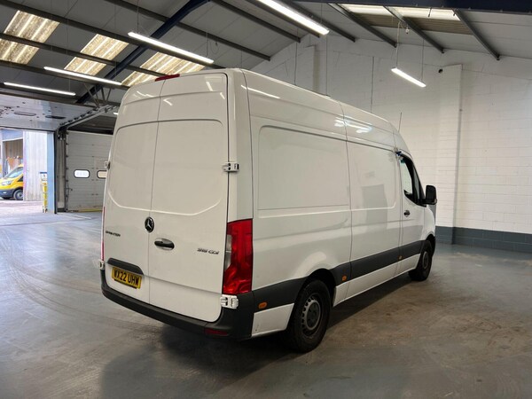 Used Mercedes-Benz Sprinter 2022 for sale - 76221861: Photo 3