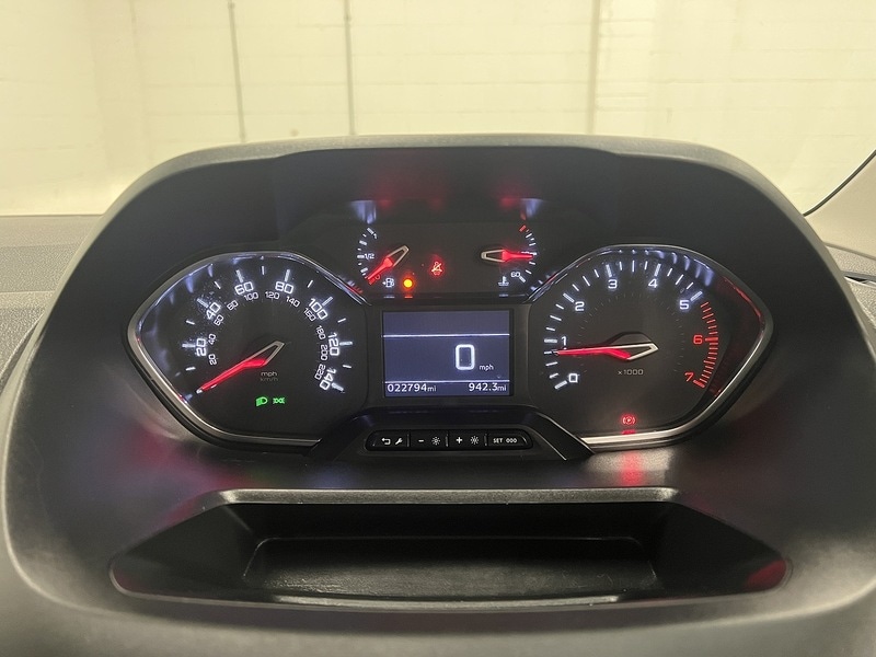 Used Peugeot Partner 2023 for sale - 77668039: Photo 15