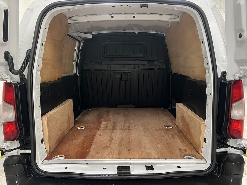 Used Peugeot Partner 2023 for sale - 77668039: Photo 33