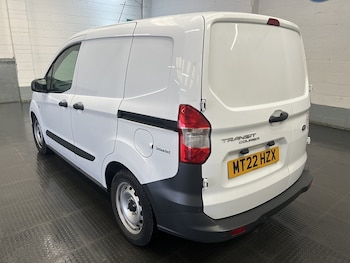 Used Ford Transit Courier 2022 for sale - 78986408: Photo