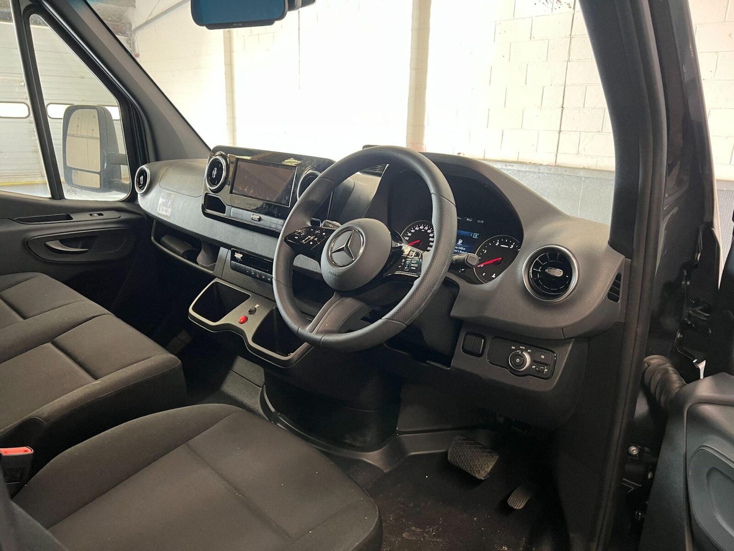 Used Mercedes-Benz Sprinter 2025 for sale - 76393690: Photo 6