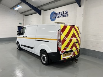 Used Ford Transit Custom 2023 for sale - 77200890: Photo