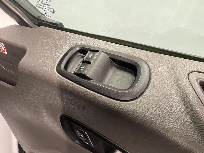 Used Ford Transit 2022 for sale - 76904001: Photo 11