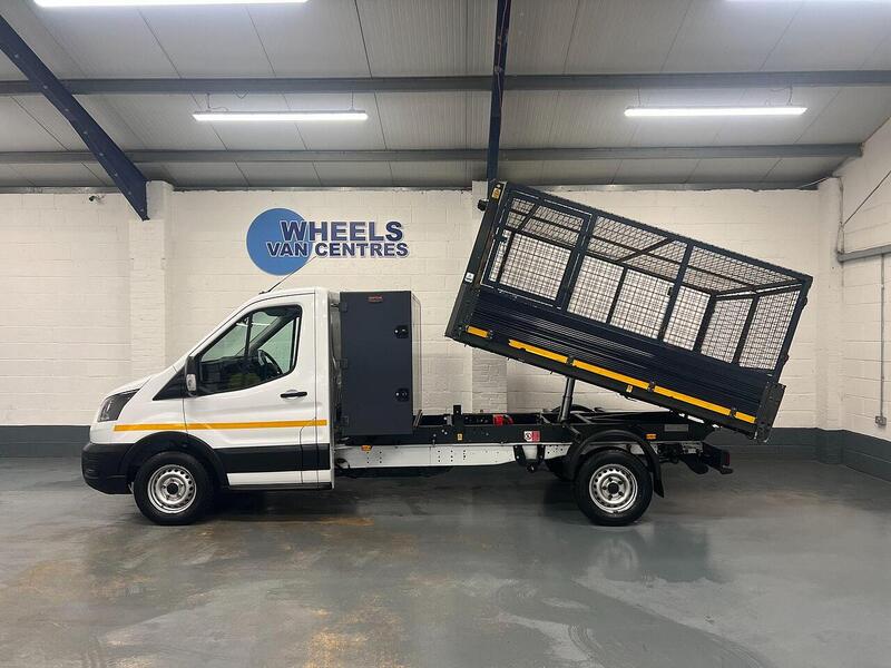 Used Ford Transit 2022 for sale - 76904001: Photo 2