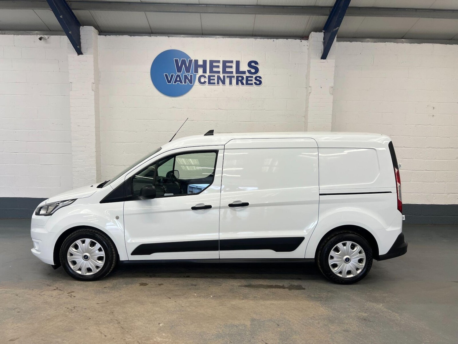 Used Ford Transit Connect 2022 for sale - 76868696: Photo 2