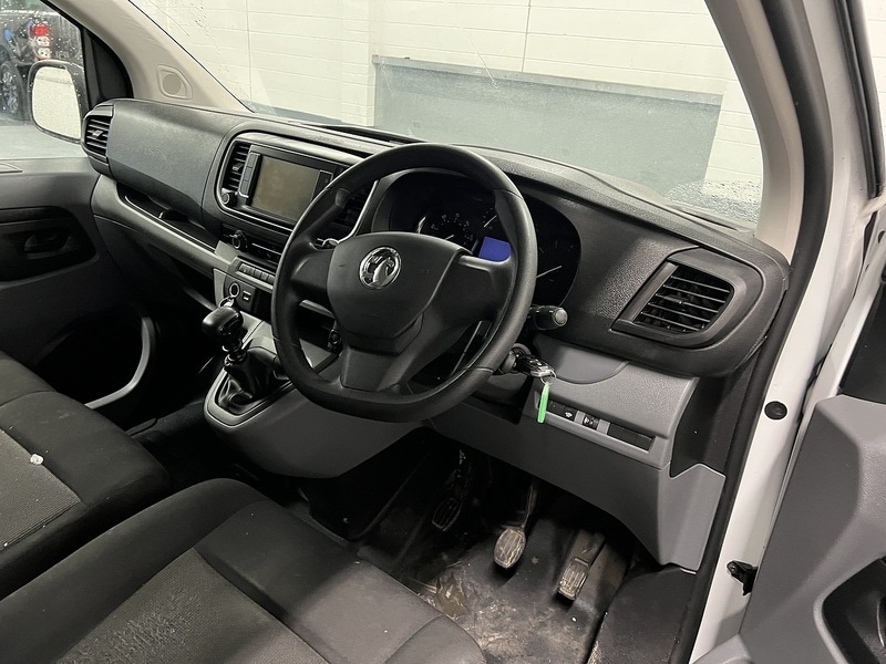 Used Vauxhall Vivaro 2023 for sale - 76969765: Photo 6