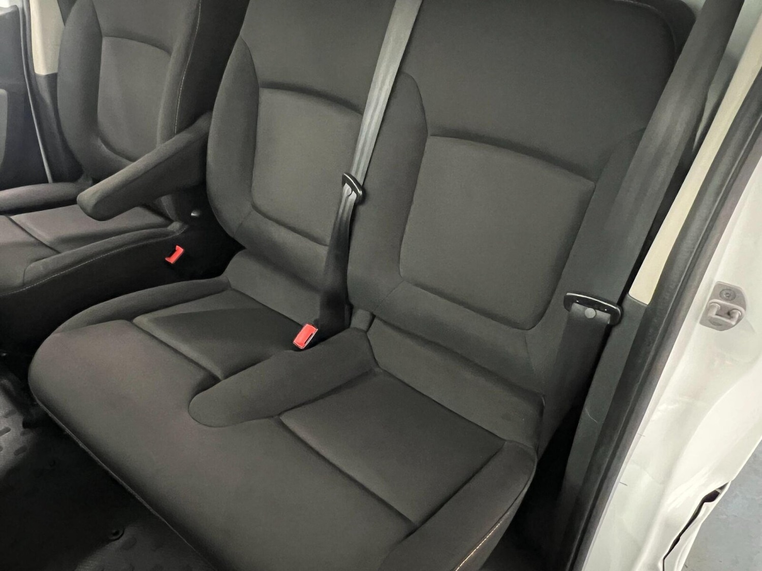 Used Renault Trafic 2017 for sale - 76696503: Photo 32