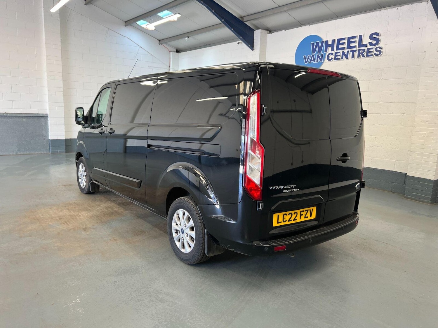 Used Ford Transit Custom 2022 for sale - 76018213: Photo 2