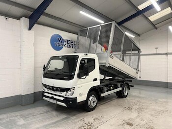 Used Mitsubishi Canter 2023 for sale - 78713336: Photo