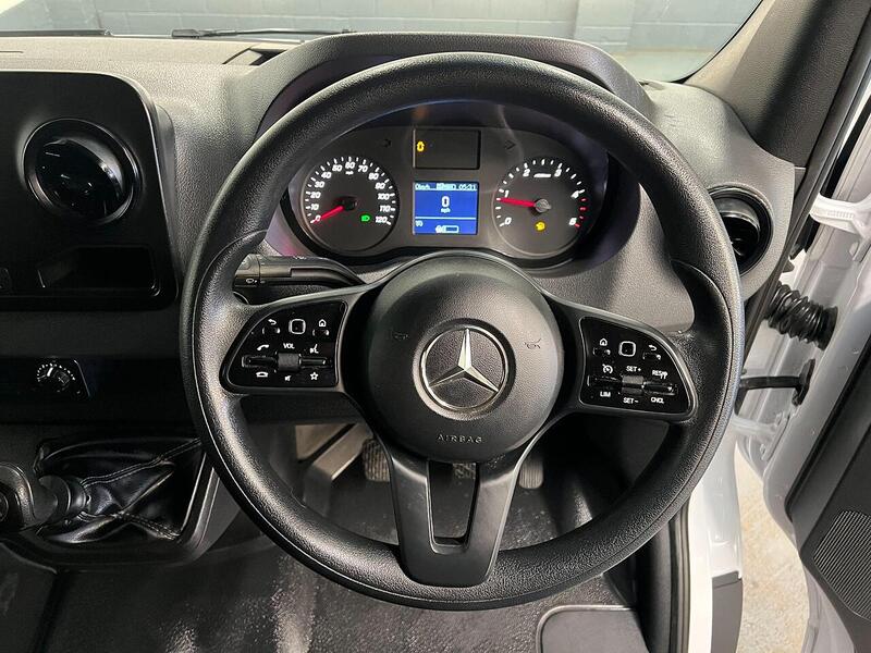 Used Mercedes-Benz Sprinter 2023 for sale - 76903959: Photo 17