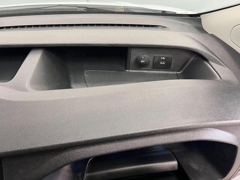 Used Ford Transit Custom 2022 for sale - 76904091: Photo 37
