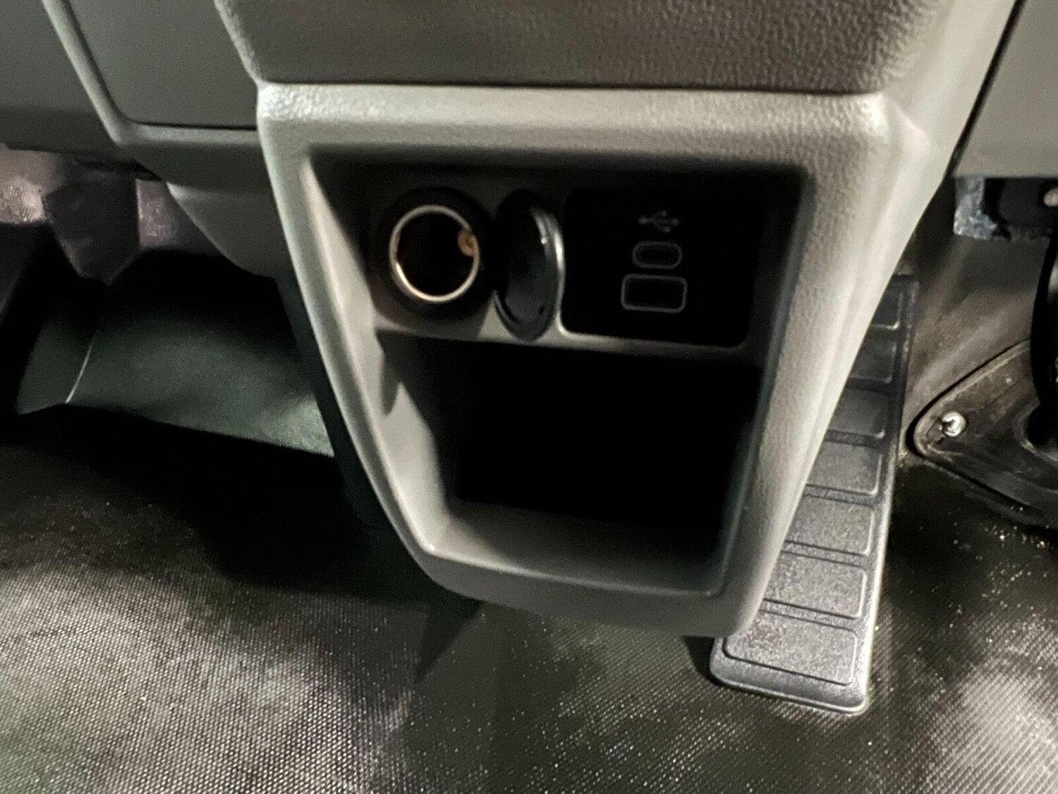 Used Ford Transit Custom 2024 for sale - 76344169: Photo 29