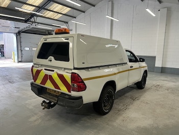 Used Toyota Hilux 2021 for sale - 77720669: Photo