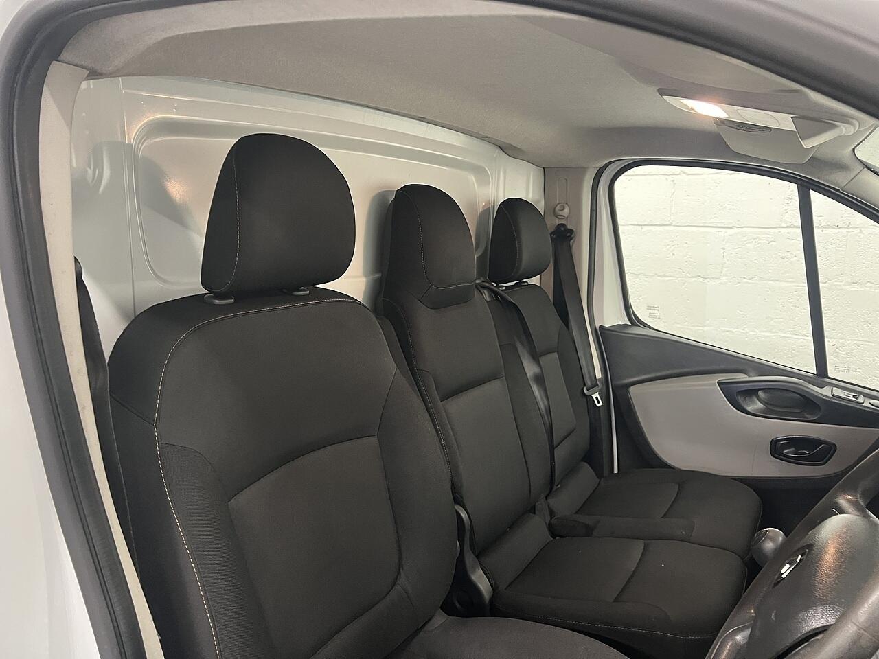 Used Renault Trafic 2019 for sale - 76872564: Photo 11