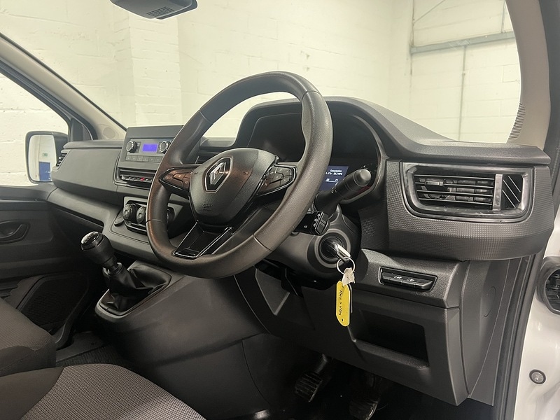 Used Renault Trafic 2023 for sale - 77494279: Photo 11
