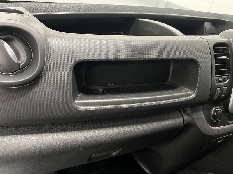 Used Renault Trafic 2020 for sale - 76982529: Photo 32