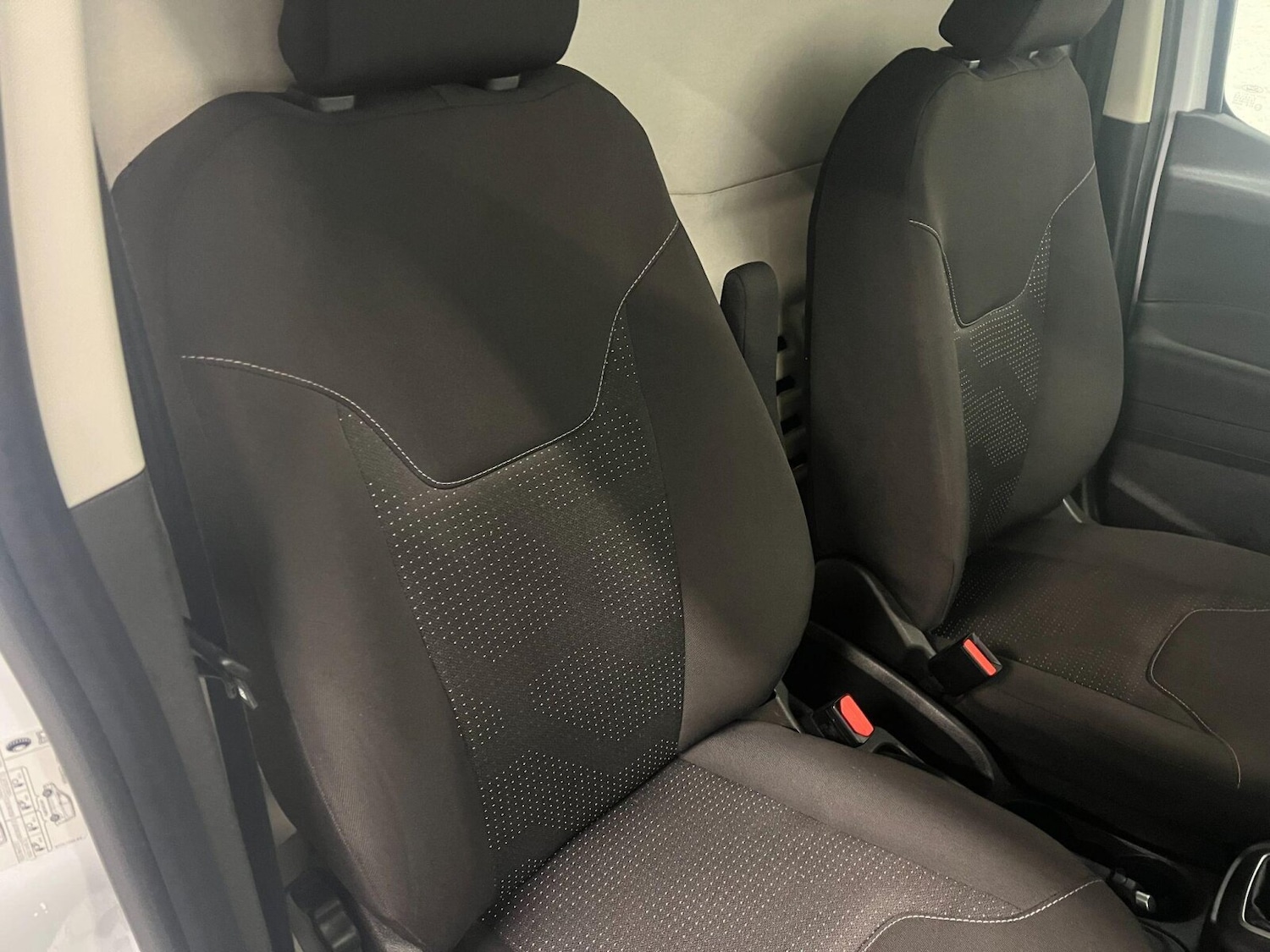 Used Ford Transit Courier 2021 for sale - 76640316: Photo 9