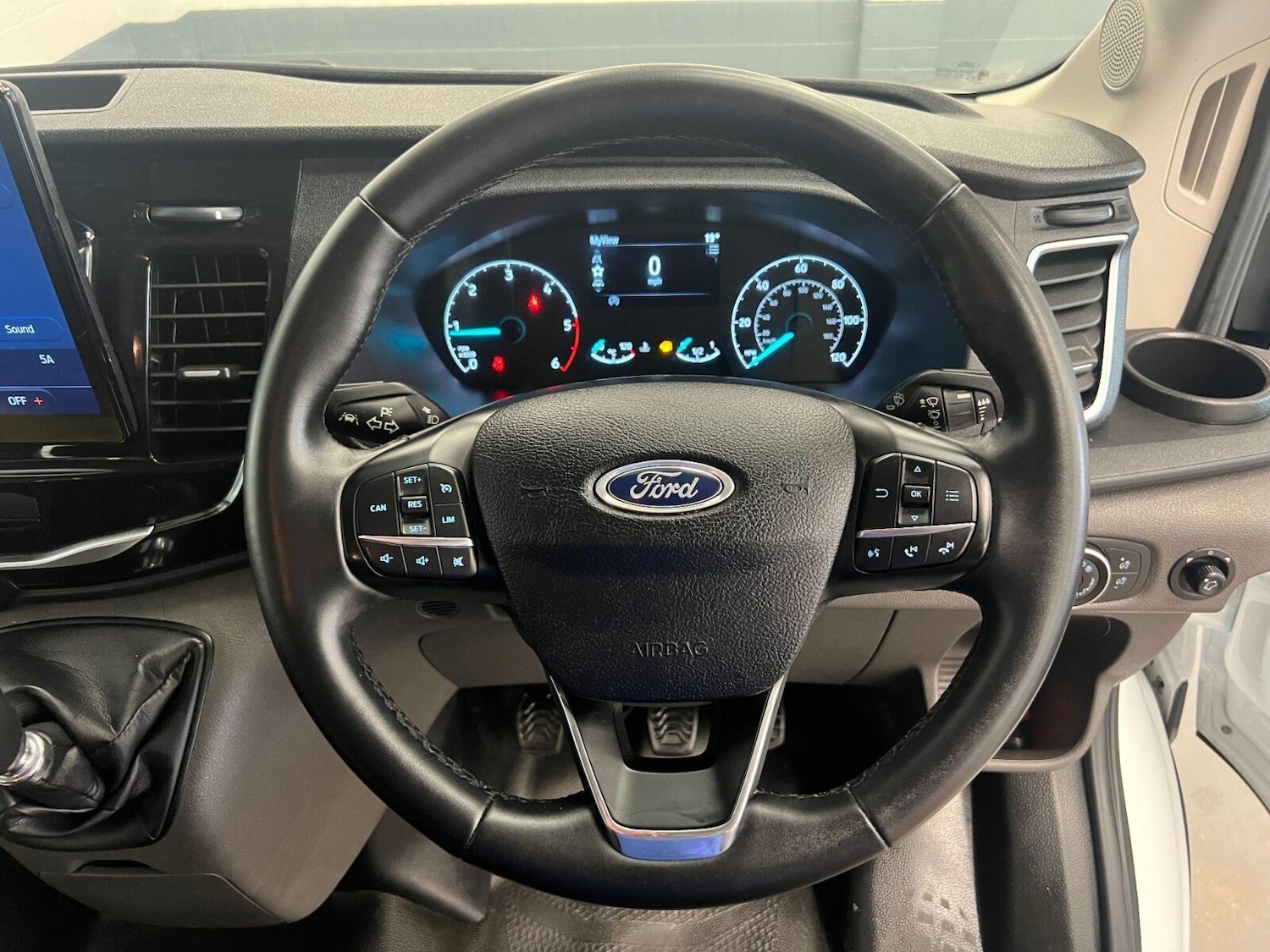 Used Ford Transit 2024 for sale - 76868661: Photo 33