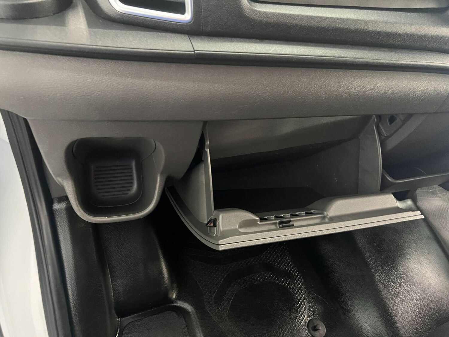 Used Ford Transit 2024 for sale - 76868661: Photo 41