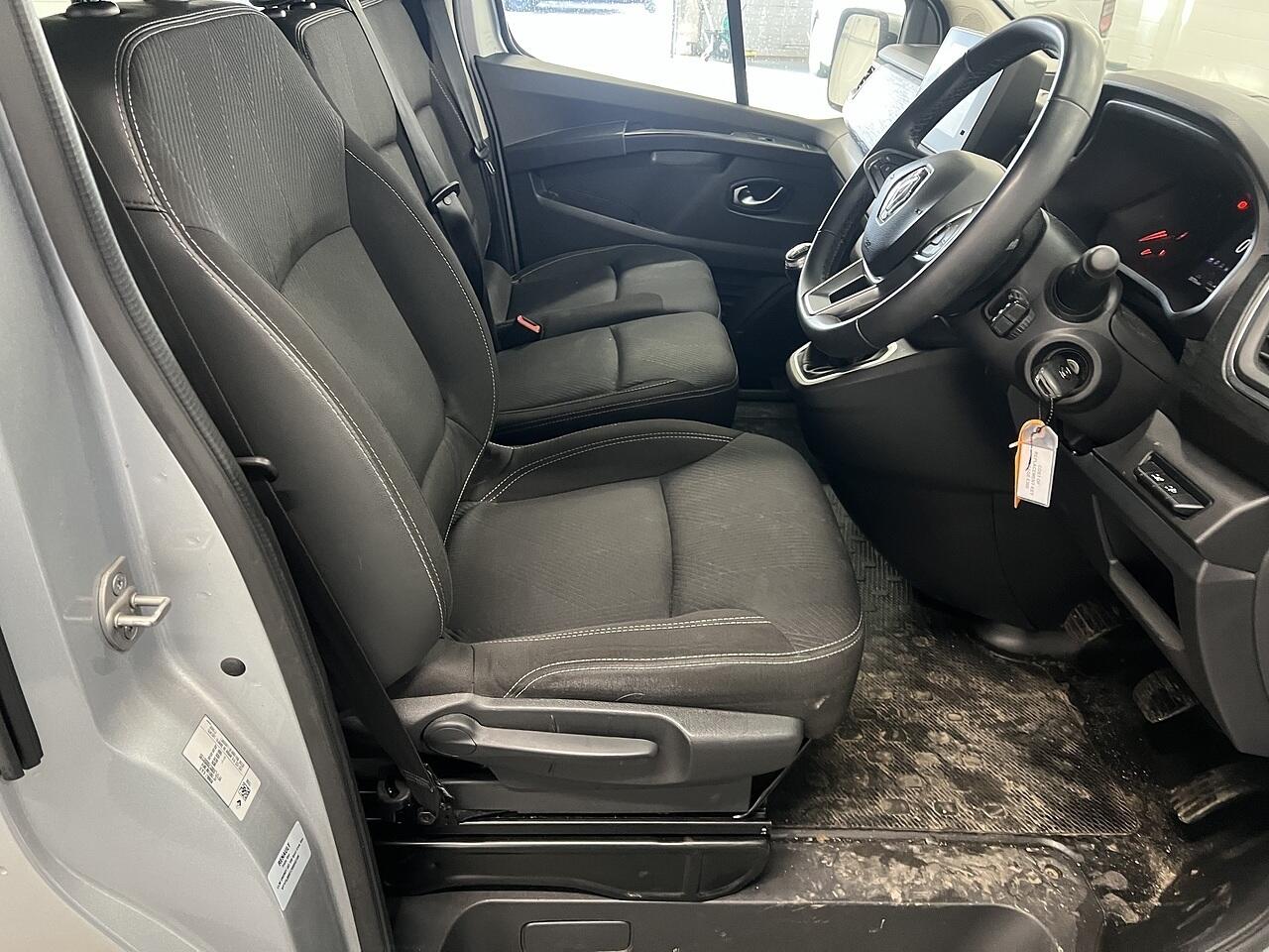 Used Renault Trafic 2023 for sale - 76841974: Photo 8