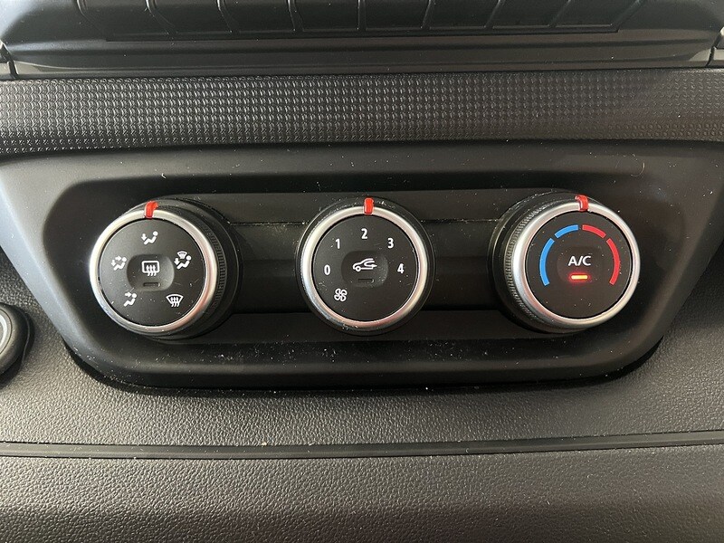 Used Renault Trafic 2023 for sale - 78069489: Photo 9