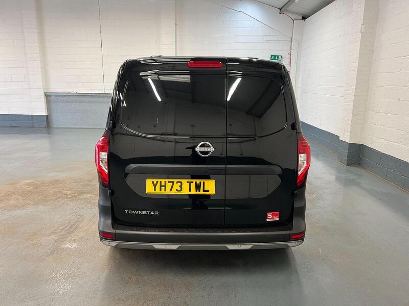 Used Nissan Other 2023 for sale - 76904216: Photo 6