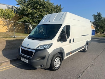 Used Peugeot Boxer 2017 for sale - 75403789: Photo