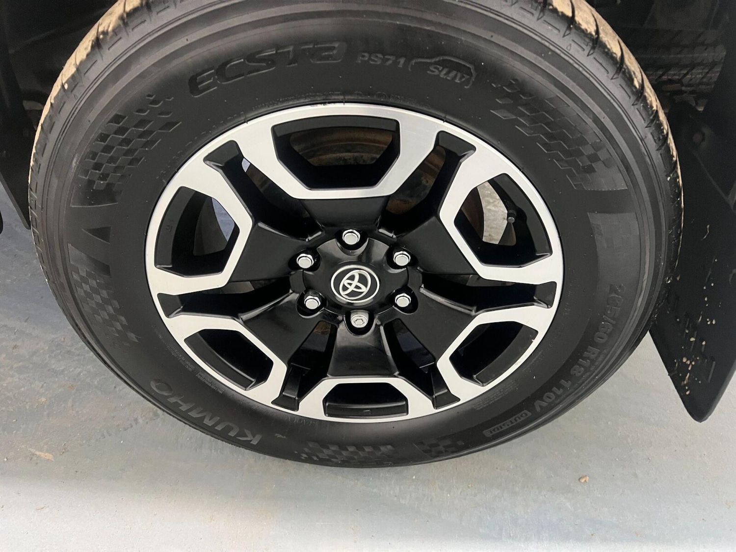 Used Toyota Hilux 2022 for sale - 76568003: Photo 17