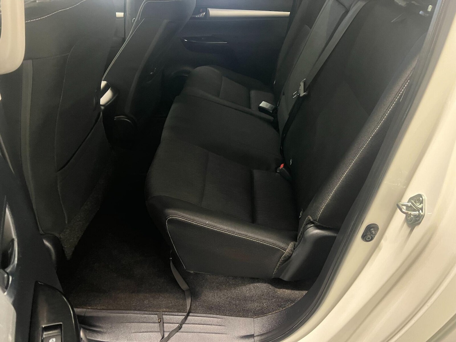 Used Toyota Hilux 2022 for sale - 76568003: Photo 32