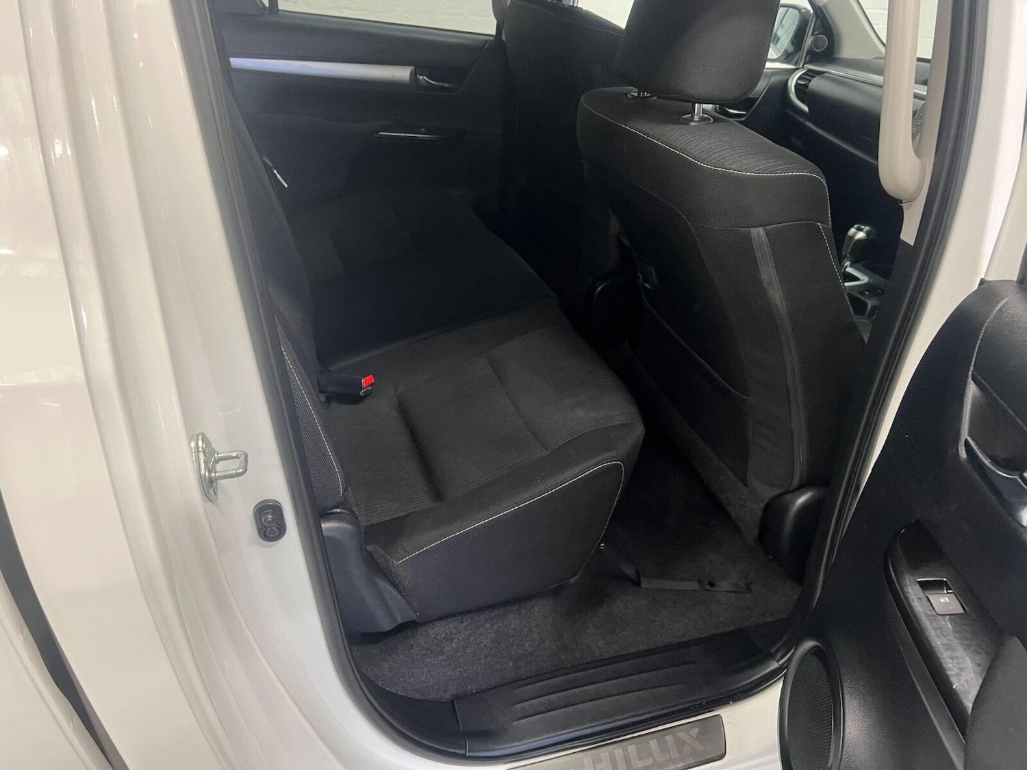 Used Toyota Hilux 2022 for sale - 76568003: Photo 33