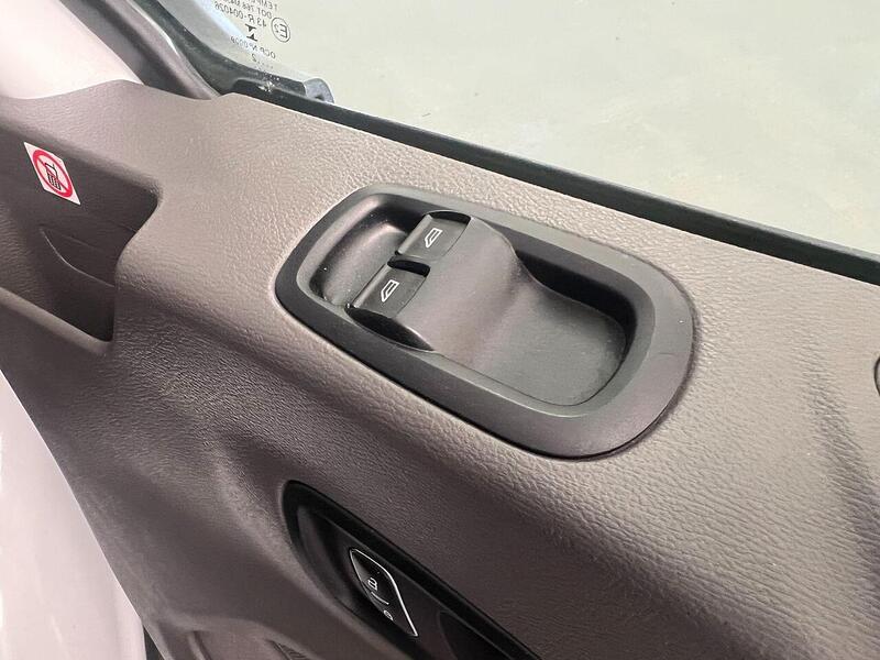 Used Ford Transit 2022 for sale - 76904352: Photo 11