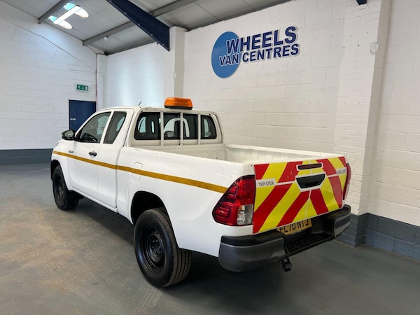 Used Toyota Hilux 2020 for sale - 75698680: Photo 5