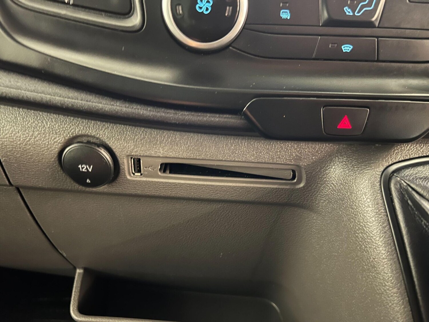 Used Ford Transit 2023 for sale - 75984687: Photo 17