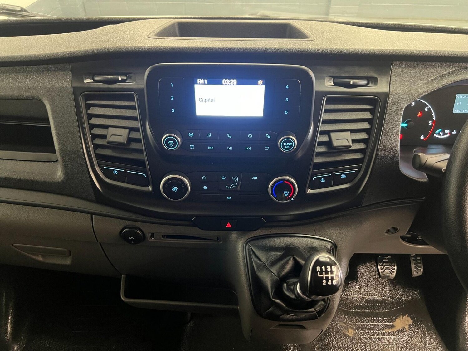 Used Ford Transit 2023 for sale - 75984687: Photo 22