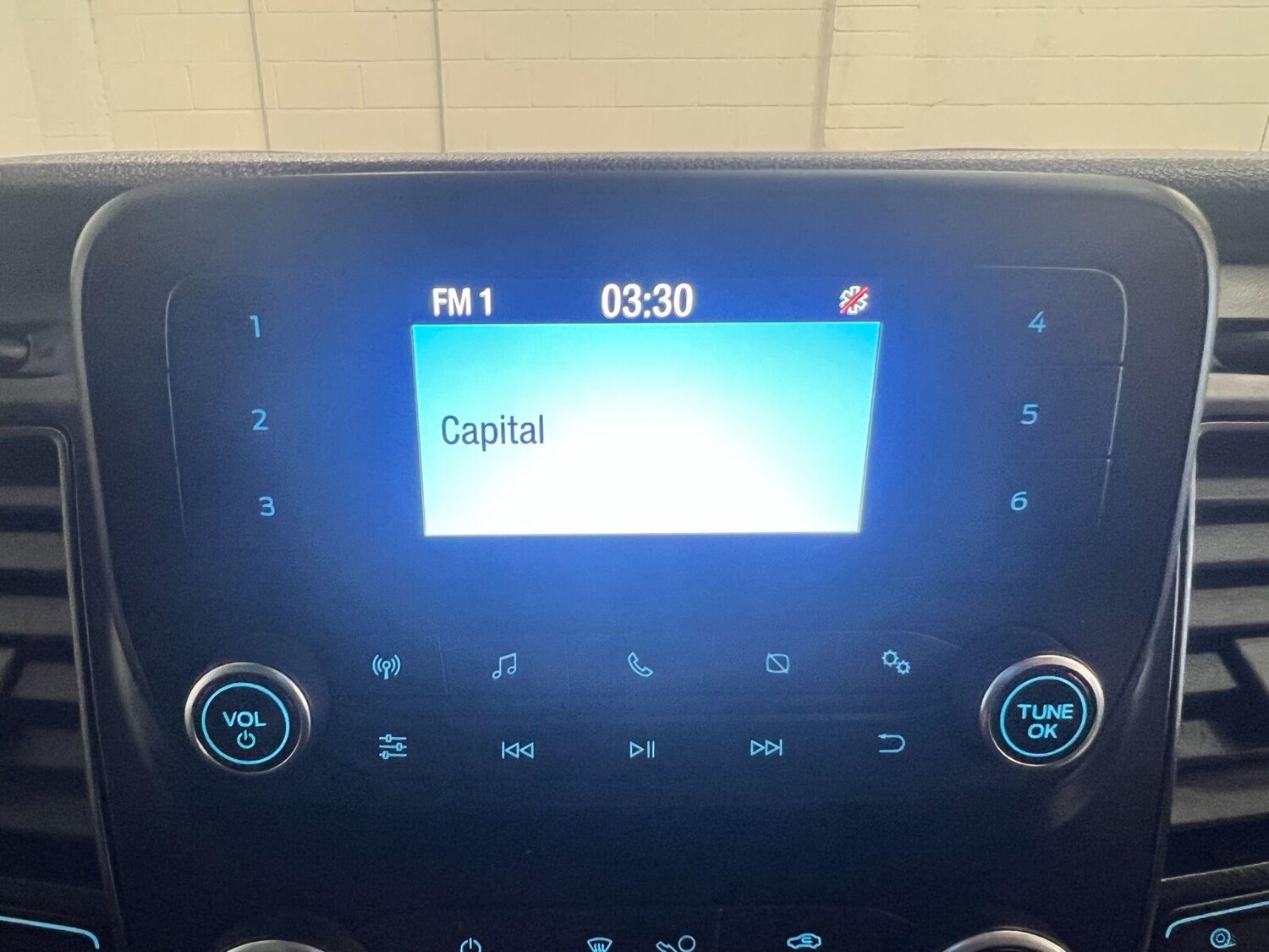 Used Ford Transit 2023 for sale - 75984687: Photo 23