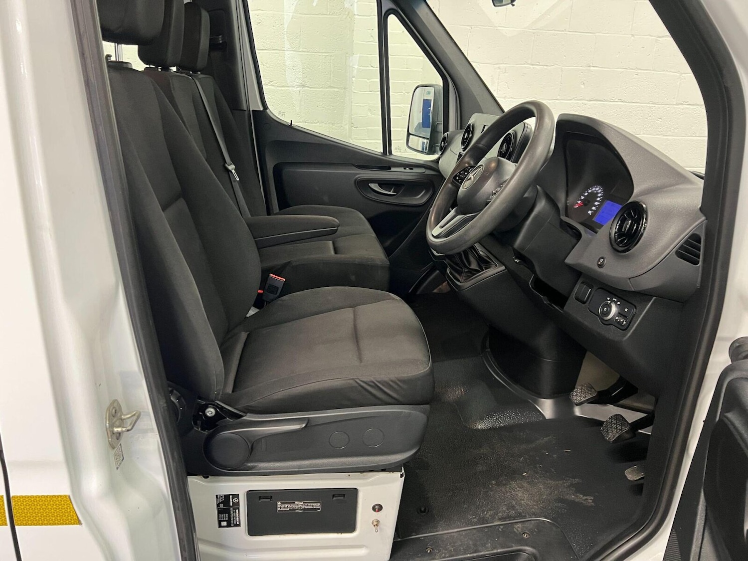 Used Mercedes-Benz Sprinter 2022 for sale - 76873876: Photo 11