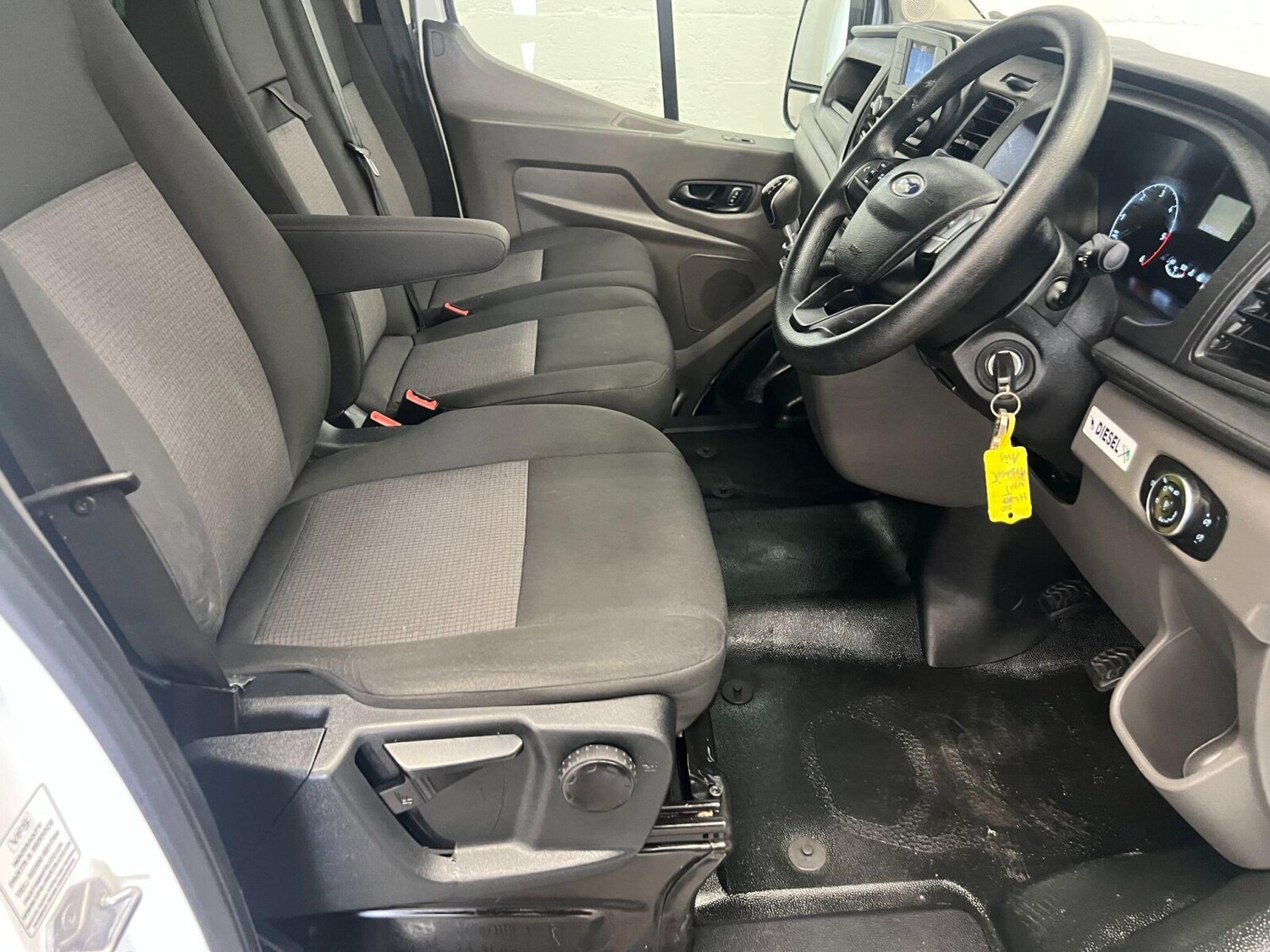 Used Ford Transit 2020 for sale - 75979880: Photo 10