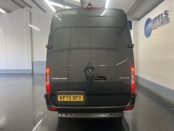 Used Mercedes-Benz Sprinter 2025 for sale - 79434849: Photo