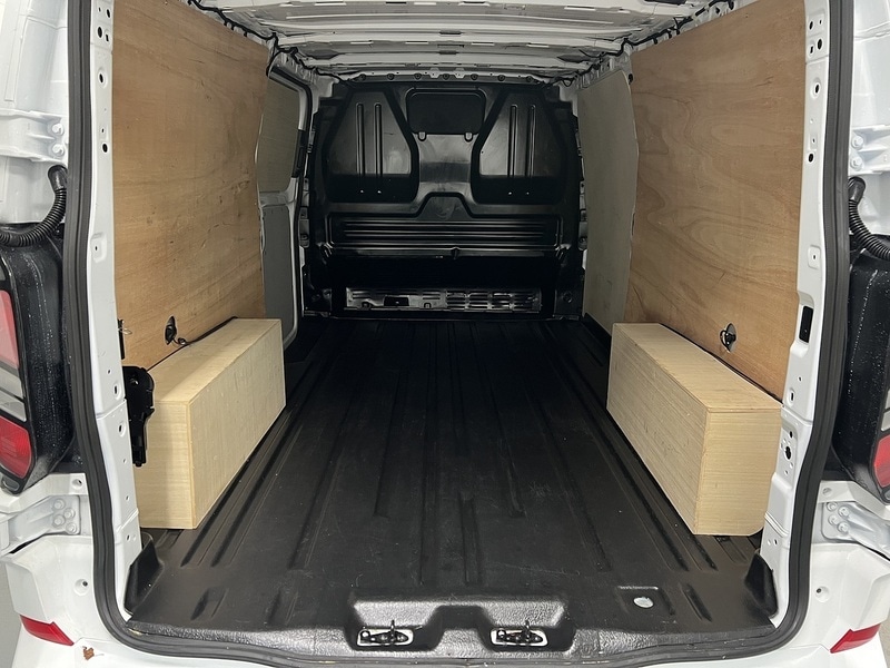 Used Ford Transit Custom 2024 for sale - 77003327: Photo 37