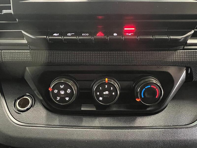 Used Renault Trafic 2022 for sale - 77104557: Photo 28