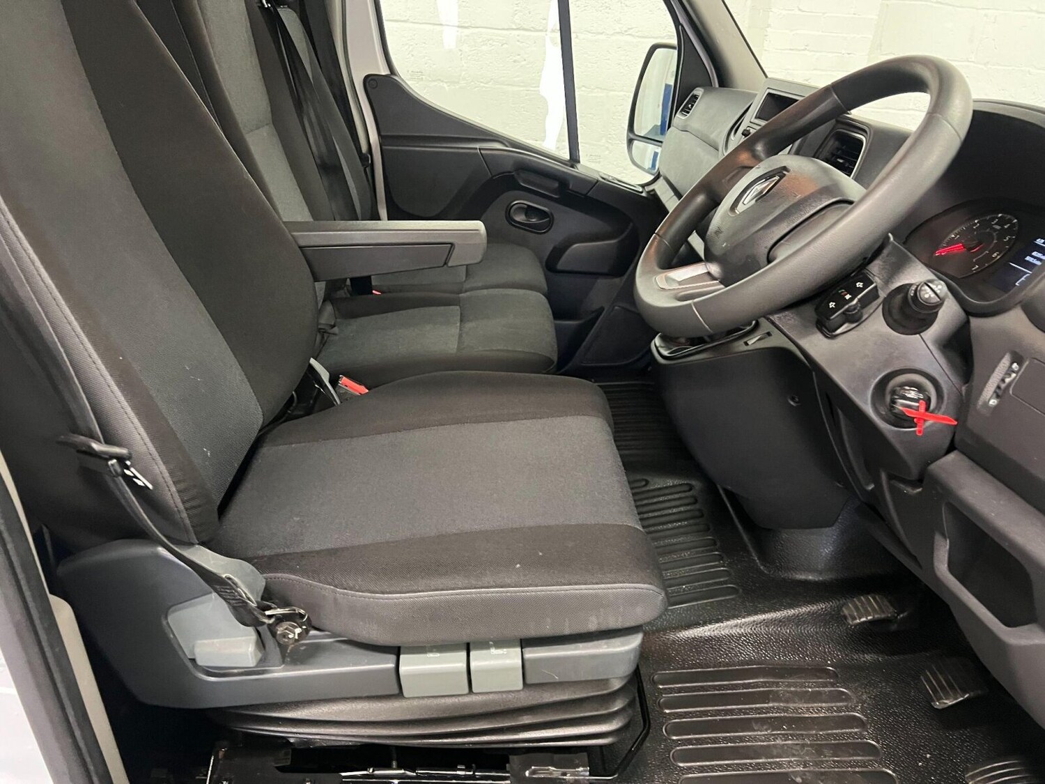 Used Renault Master 2023 for sale - 76196070: Photo 10