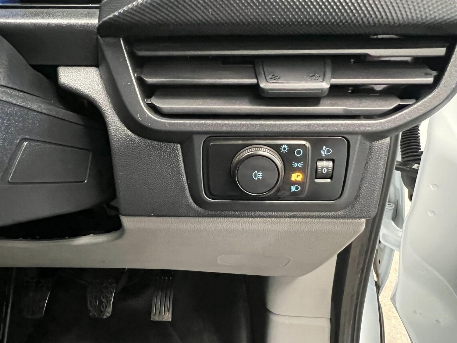 Used Ford Transit Custom 2024 for sale - 76871262: Photo 11