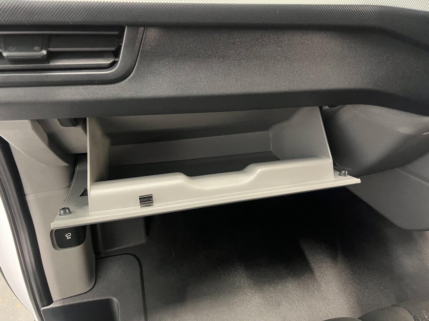 Used Ford Transit Custom 2024 for sale - 76871262: Photo 29