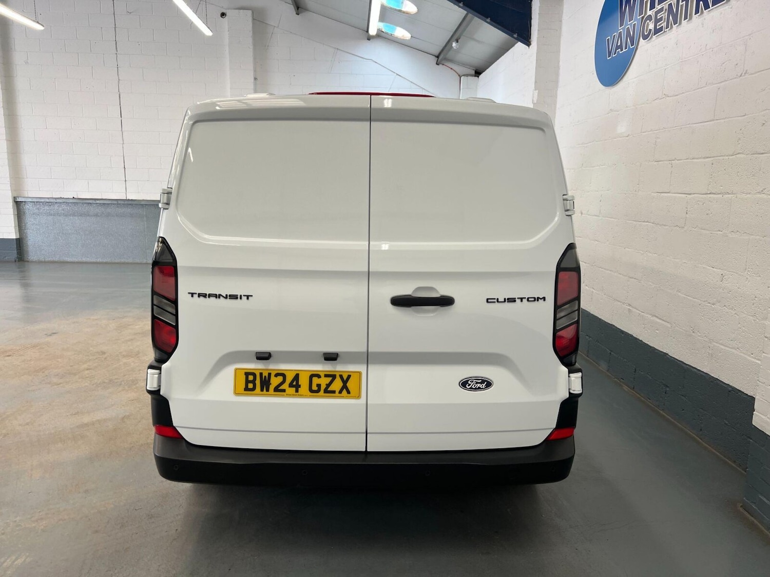 Used Ford Transit Custom 2024 for sale - 76871262: Photo 6