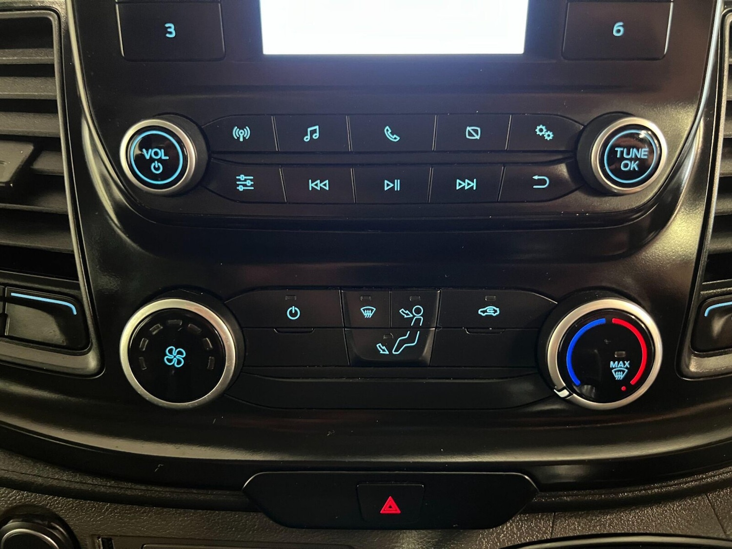 Used Ford Transit 2021 for sale - 76869326: Photo 36