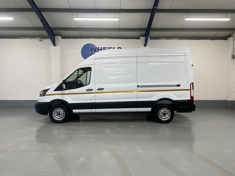 Used Ford Transit 2024 for sale - 77118230: Photo 2