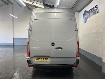 Used Mercedes-Benz Sprinter 2025 for sale - 79436471: Photo