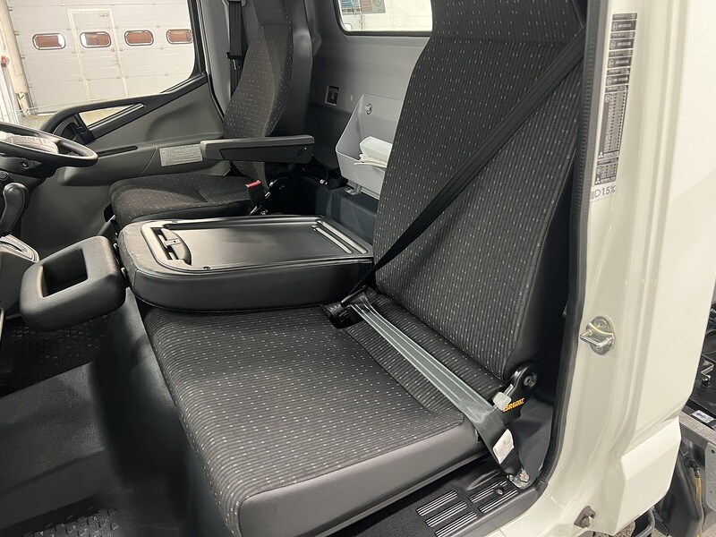 Used Mitsubishi Canter 2023 for sale - 77790192: Photo 31