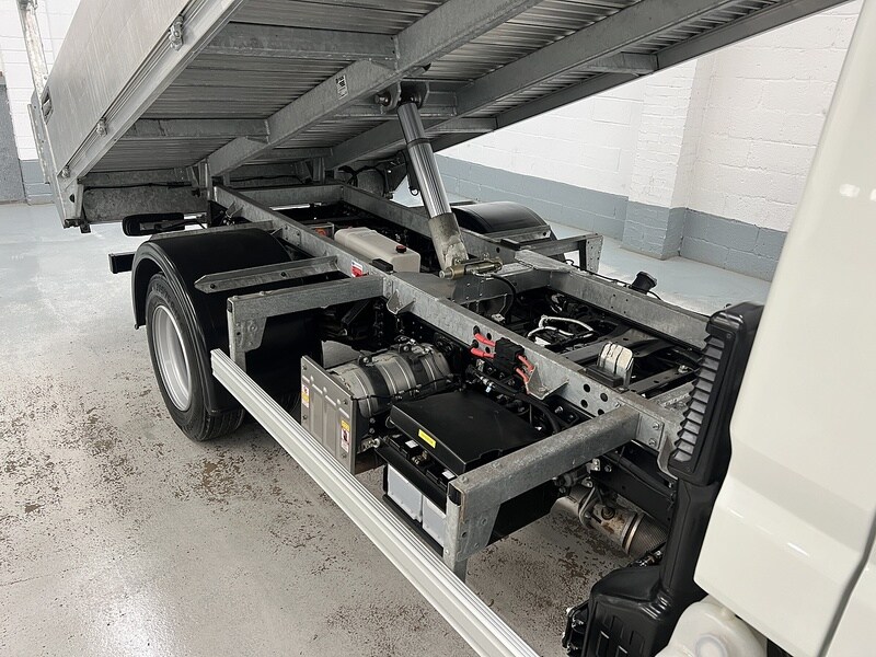 Used Mitsubishi Canter 2023 for sale - 77790192: Photo 33