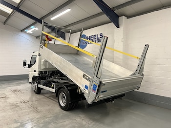 Used Mitsubishi Canter 2023 for sale - 77790192: Photo